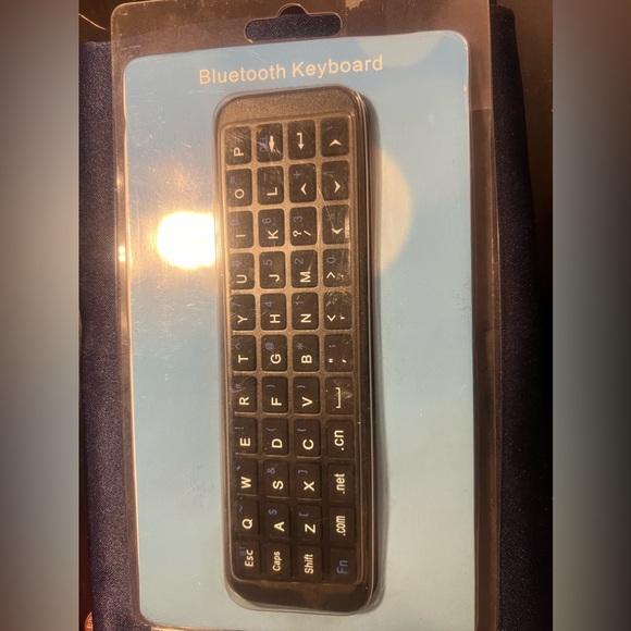 Wireless Mini Keyboard - Picture 2 of 2
